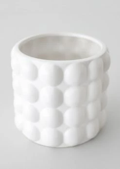 Afloral Hobnail Textured Pot In White - 5.25