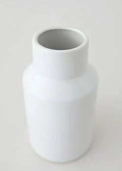 Afloral Everyday Flower Vase In White - 9